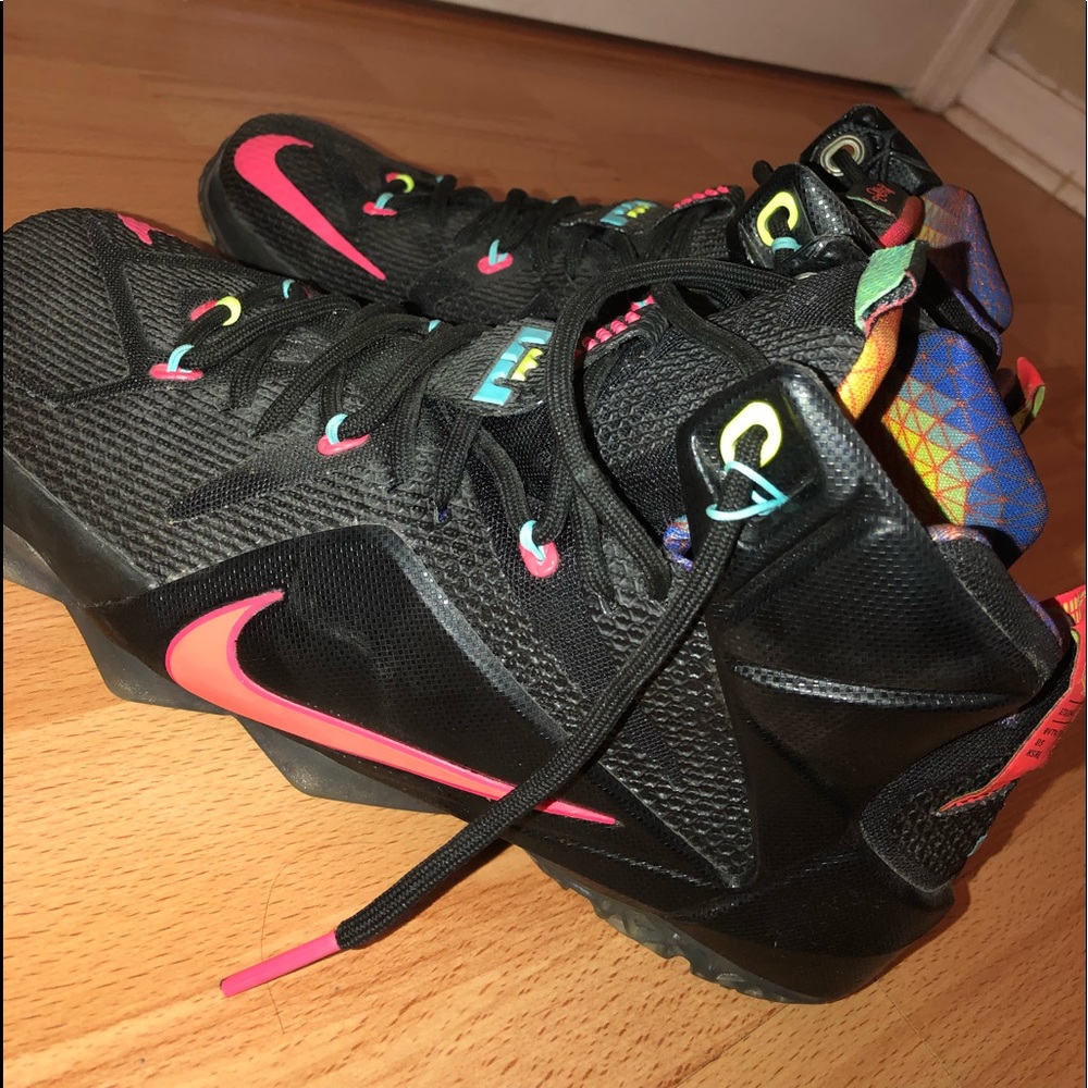 Nike Lebron 12’s Data